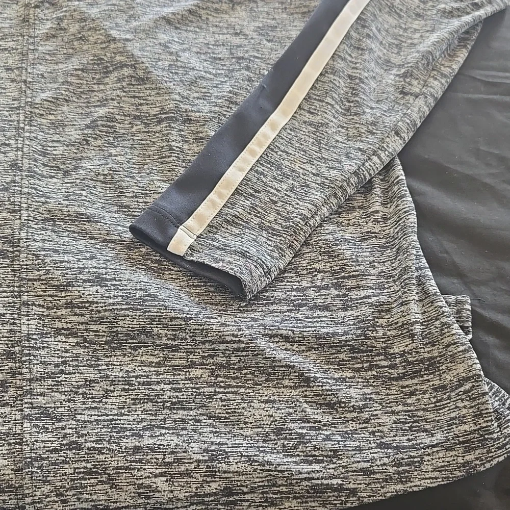 Under Armour Gray and Navy Men's Hoodie - Picture 10 of 13